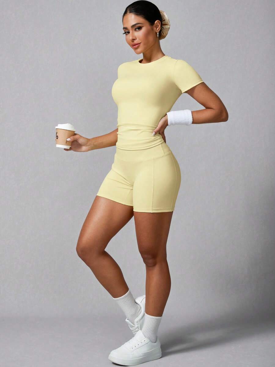 Women's Simple Solid Color Short Sleeve Shorts Sports Suit Summer